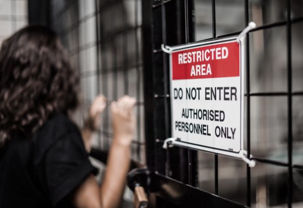 passive security barrier system